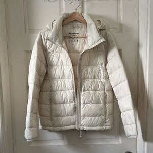 Abercrombie & Fitch Women's Cream Packable Puffer Jacket Size S
